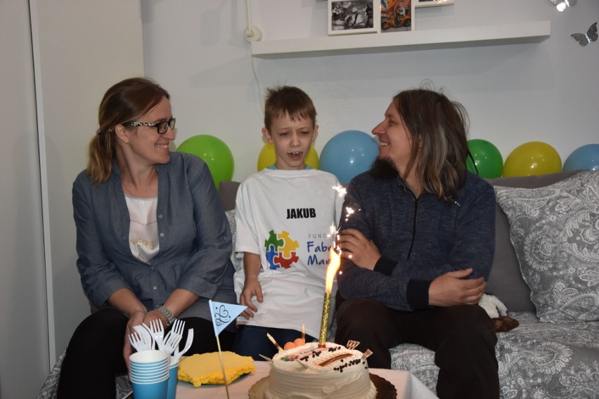 Kielecka Fundacja Fabryki Marzeń znów przyniosła radość starachowickiej rodzinie