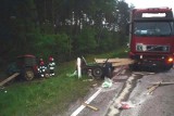 Downary: Wypadek na DK 65. Tir staranował traktor z siewnikiem i przyczepą (zdjęcia)