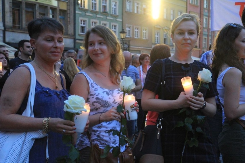 10 tysięcy osób protestowało we Wrocławiu w obronie sądów