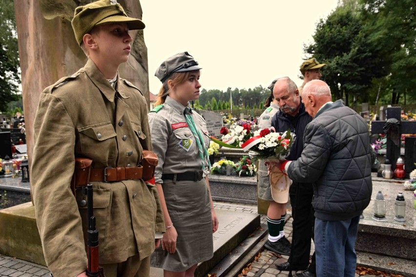 Obchody 81. rocznicy wybuchu II wojny światowej w Starachowicach [ZDJĘCIA] 