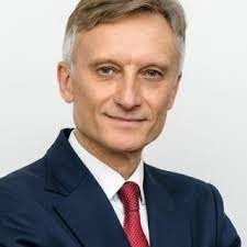 Na zdjęciu doktor Marek Prawda.