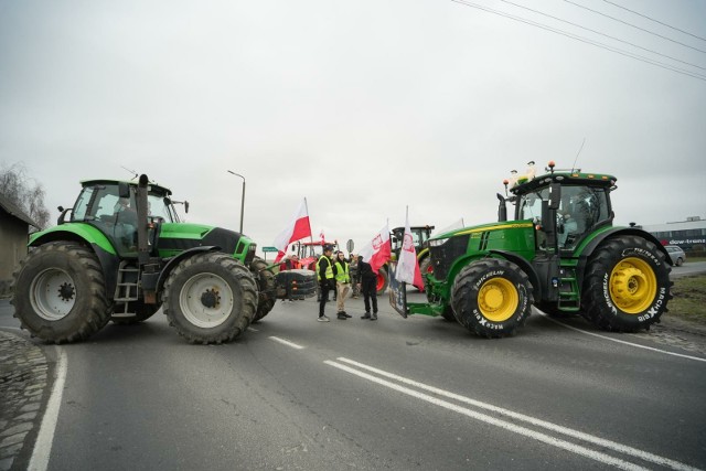Strajk rolników i związane z nim zapowiadane blokady dróg sporo namieszają innym ludziom w planach na środę, 20 marca.