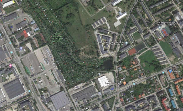 Mniej parkingów na gruntach miasta czy też deweloperów?