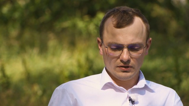 W najnowszym odcinku programu "Rolnik szuka żony" Mateusz podczas randki pożegnał Zuzię. Zobacz kolejne zdjęcie ->