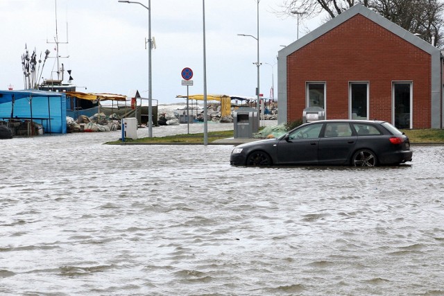 Port w Mrzeżynie