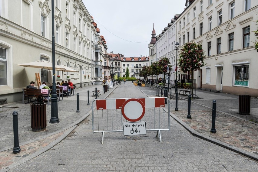 Część ulicy Wajdeloty była testowo zamknięta dla samochodów...