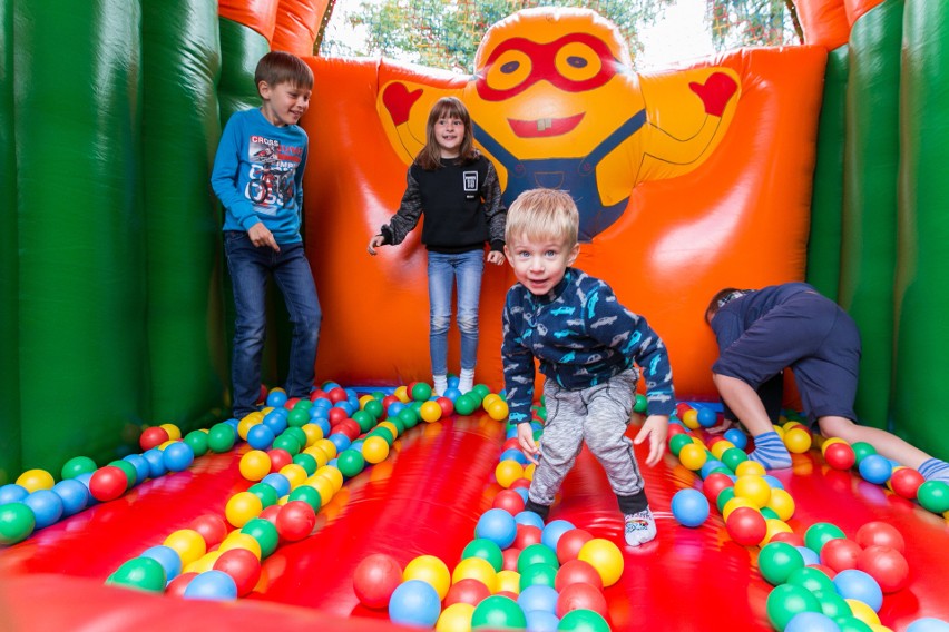 Na Pikniku Rodzinnym w Siedlcu (gm. Krzeszowice), zorganizowanym przez Towarzystwo Społeczno-Kulturalne bawiły się całe rodziny