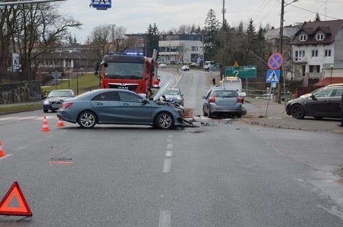 Wyszków. Zderzenie aut na Białostockiej, 26.02.2020