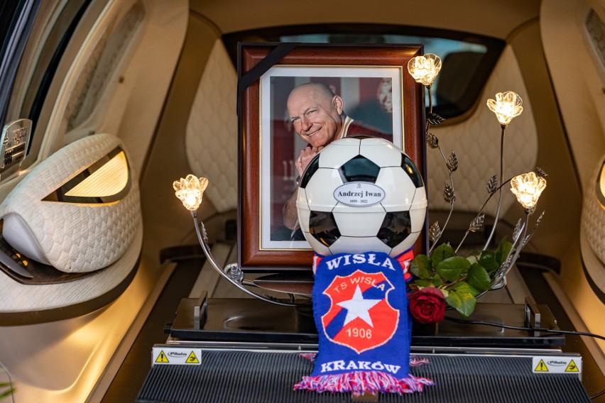 5 stycznia odbył się pogrzeb legendy futbolu Andrzeja Iwana