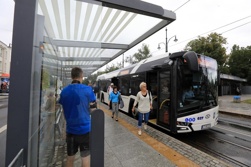 W Toruniu ceny biletów miesięcznych wahają się od 68 do 120...