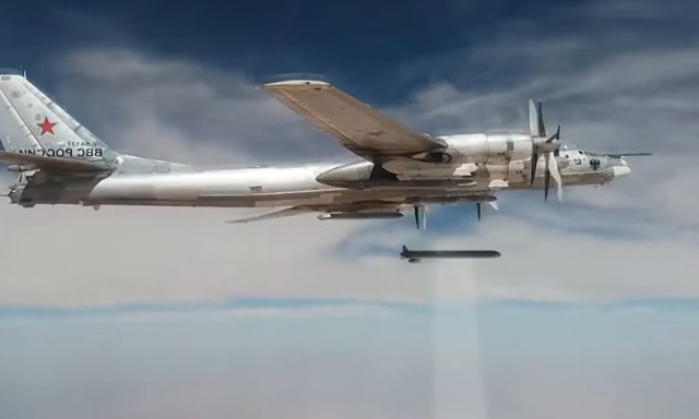 Pociski Kh-101 odpalane miały być z bombowców strategicznych Tu-95.