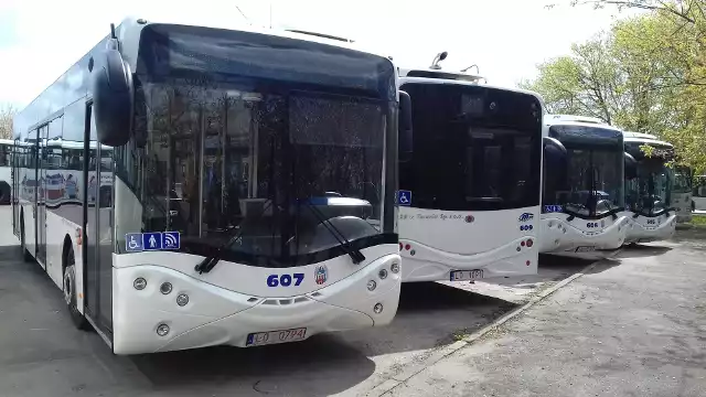 Na razie nie wiadomo, kiedy nowe autobusy wyjadą na ulice Torunia