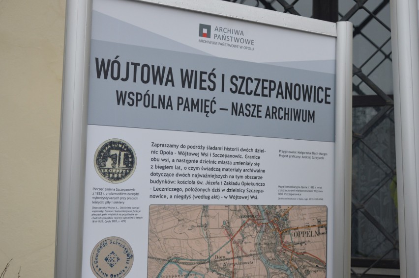 Wystawa o Wójtowej Wsi i Szczepanowicach stoi przed archiwum