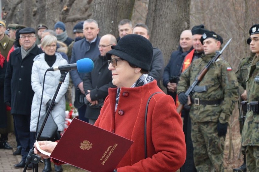 27 marsz szlakiem powstańców styczniowych wyruszył z Suchedniowa (WIDEO, zdjęcia)