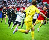Legia Warszawa zdobywcą Pucharu Polski! Kacper Tobiasz w karnych przerwał serię Rakowa Częstochowa