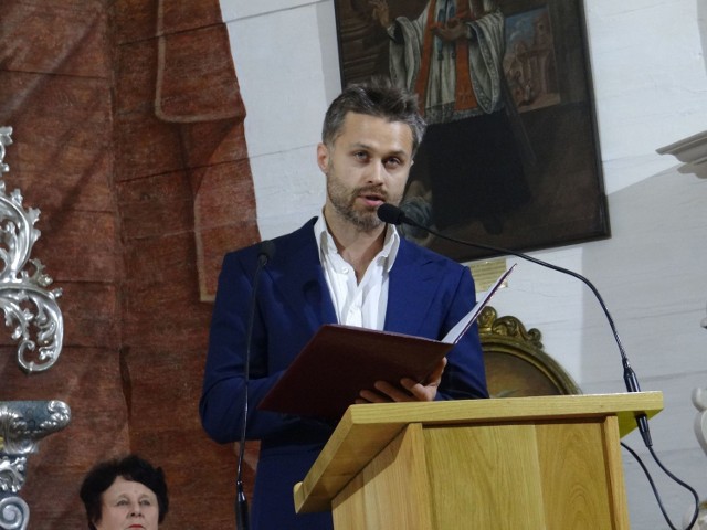 Maciej Zakościelny recytował wiersze zaklikowskiej poetki i humanistki Anny Nagórskiej.