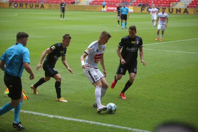 13.06.2021. Bartosz Szeliga w meczu GKS-u Tychy przeciw ŁKS-owi Łódź.