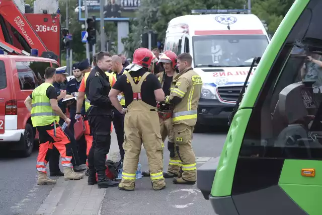 W wyniku zderzenia tramwajów na rondzie Starołęka rannych zostało ok. 30 osób. Część z nich trafiła do szpitali w Poznaniu i Puszczykowie.