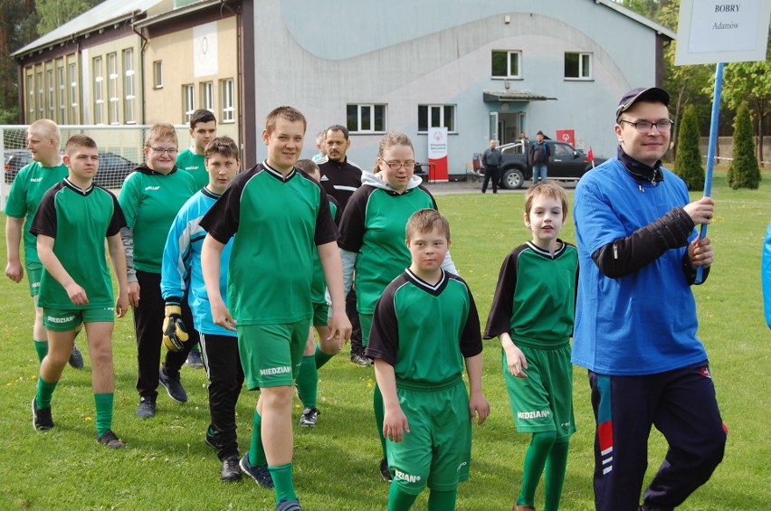Szkoła w Adamowie była gospodarzem turnieju drużyn Olimpiad...