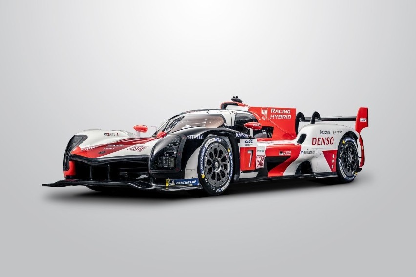 Dla Toyota Gazoo Racing rozpoczyna się nowa era w wyścigach...