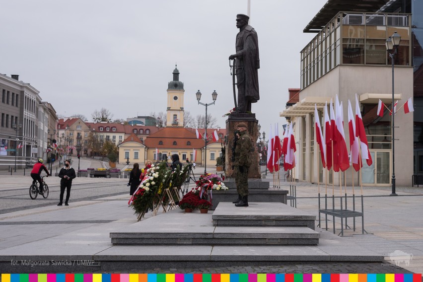 Wojewoda podlaski i marszałek województwa wspólnie uczcili rocznicę Święta Niepodległości (zdjęcia)