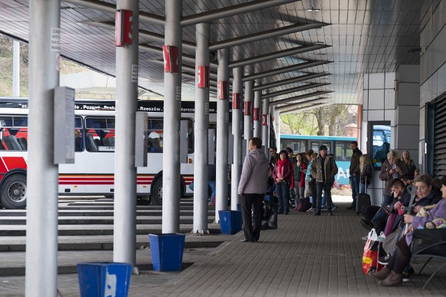 Autobus toruńskiego przewoźnika odjechał z Łysomic na długo przed czasem - skarży się Czytelnik.