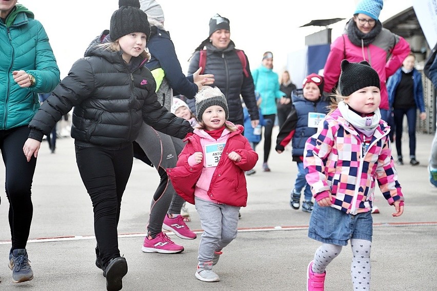Dziecięcy bieg Wroactiv - 16 marca 2019 (ZOBACZ ZDJĘCIA)