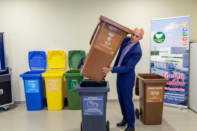 Segregacja śmieci w Białymstoku. Odpady biodegradowalne będą teraz odbierane częściej. I tak do końca września