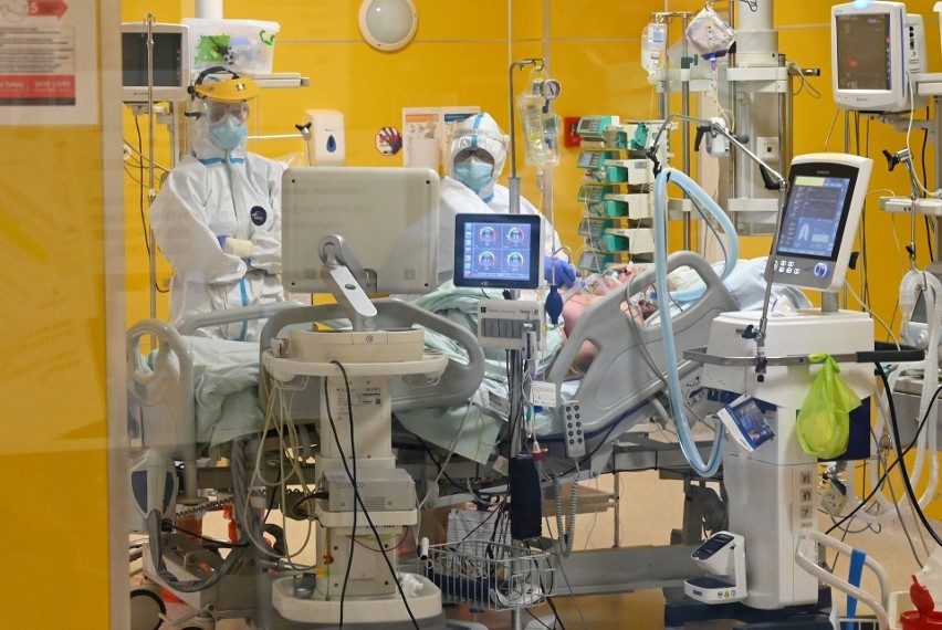 Wszyscy pacjenci Hospicjum Zakładu Opiekuńczo-Leczniczego Szpitala Specjalistycznego świętego Łukasza w Końskich zakażeni koronawirusem 