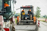 Prace za pół miliarda złotych na drogach wojewódzkich w Kujawsko-Pomorskiem. O inwestycjach dyskutowano na sesji sejmiku