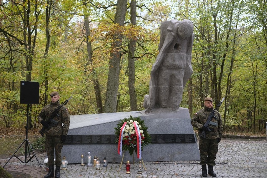 Dziś na Barbarce, w Miejscu Pamięci Narodowej odbyły się...