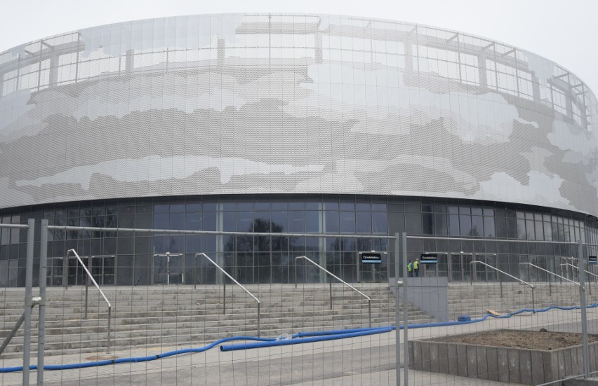 Budowa hali sportowej przy ulicy Struga w Radomiu. W ciągu najbliższych 90 dni będzie oddana do użytku ZDJĘCIA