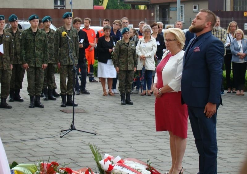 Oświęcim. 78. rocznica pierwszego transportu polskich więźniów do Auschwitz z udziałem przedstawicieli rządu [ZDJĘCIA]