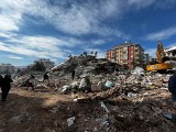 W Poznaniu rusza zbiórka darów na rzecz ofiar trzęsienia ziemi w Turcji i Syrii. Potrzebna odzież, namioty, łózka, materace i jedzenie