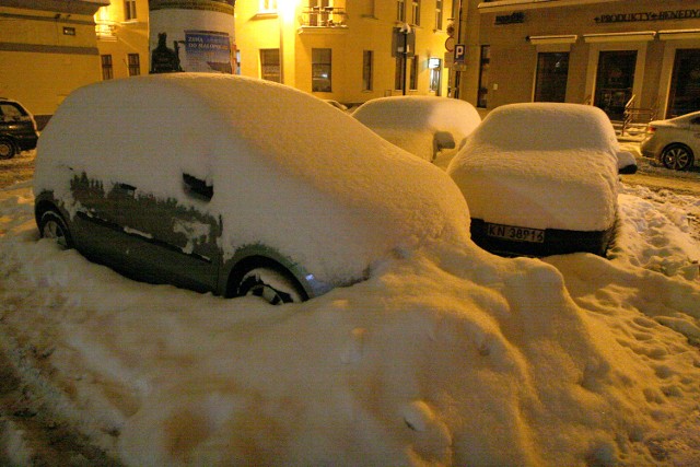 Parking na skrzyżowaniu ulic Sobieskiego i Wałowej