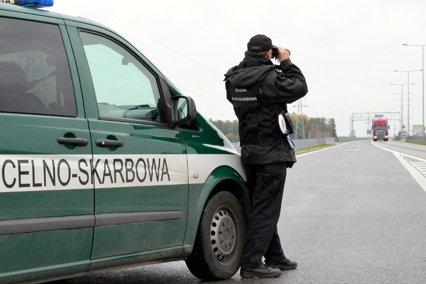 Osoby ubiegające się o przyjęcie do służby w Służbie...