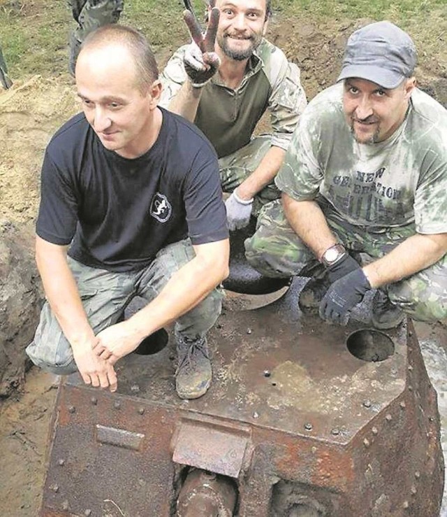 Poszukiwacze historycznych militariów odkopali Panharda 178