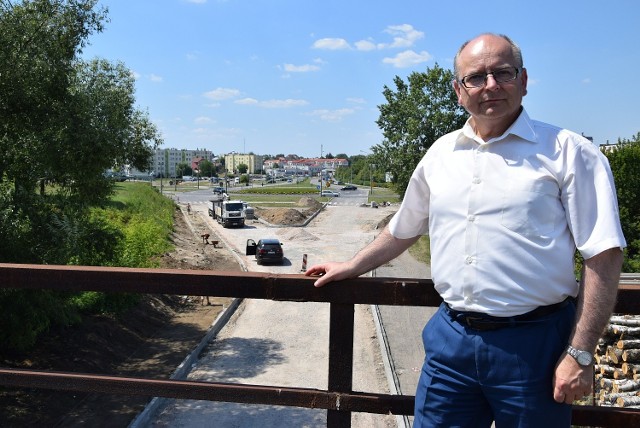 - Budowa ulicy Mostowej zmienią na korzyść tę część naszego miasta - zapewnia burmistrz Krzysztof Obratański