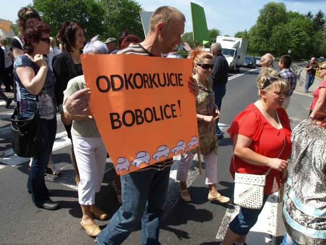 Protesty mieszkańców Bobolic przyniosły skutek. W Bobolicach powstaną dwa ronda.
