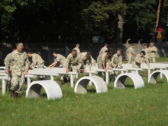 Ćwiczenia w Wojskowej Jednostce Komandosów