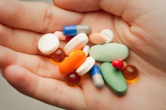 Nielegalny handel farmaceutykami sprawia że preparaty te stają się niedostępne dla pacjentów