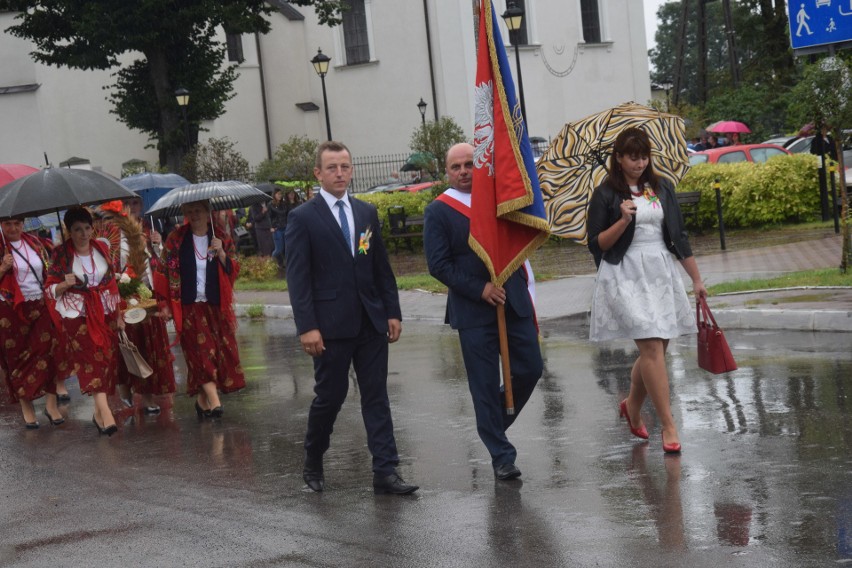 Gmina Irządze bawiła się na dożynkach w Święto Porzeczki ZDJĘCIA