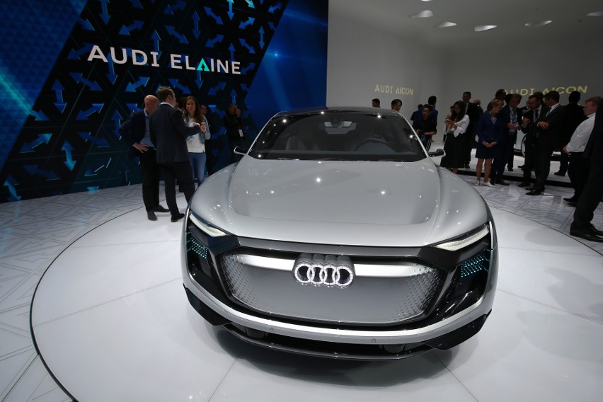 Audi Elaine...