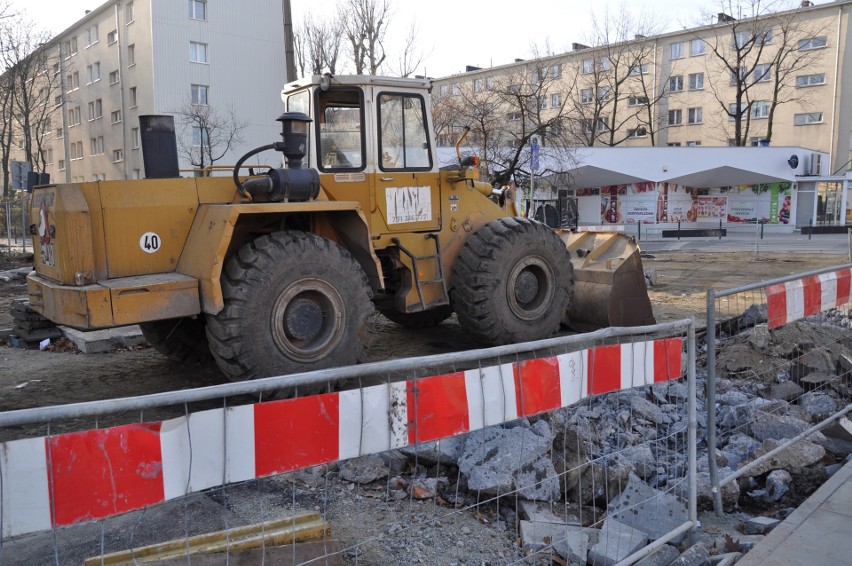 Kładka zniknęła nad Grabiszyńską. Tak teraz wygląda ulica [ZDJĘCIA]