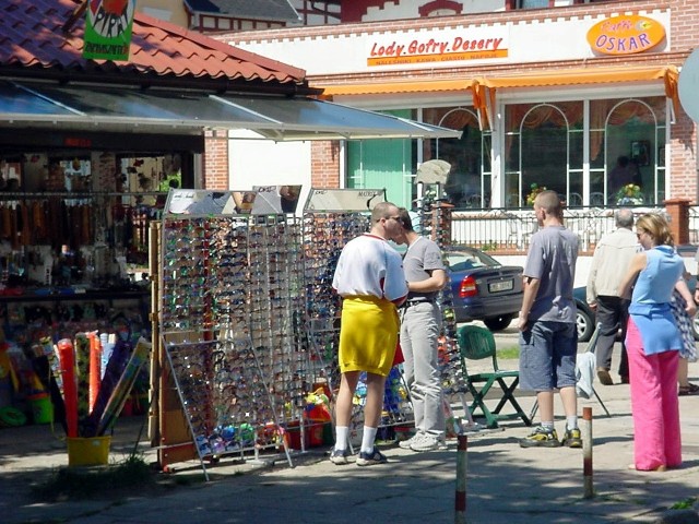 Jak wyglądało Mielno na początku XXI wieku? Czy bardzo się zmieniło? Zobacz archiwalne zdjęcia Krzysztofa Sokołowa, znanego koszalińskiego fotografa.