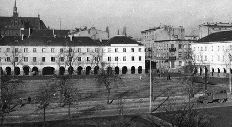 W 1951 r. pomiędzy ulicami Północną a Wolborską, w miejscu...