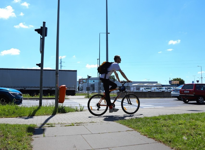 Toruń. Śmierć 68-latki na pasach. Kierowca pod sąd, a przejście na Olsztyńskiej do likwidacji!