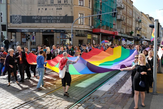 W tym roku w Poznaniu zorganizowany zostanie nie tylko Marsz Równości. Grupa Stonewall zapowiada też uliczną tęczową imprezę na Starym Mieście