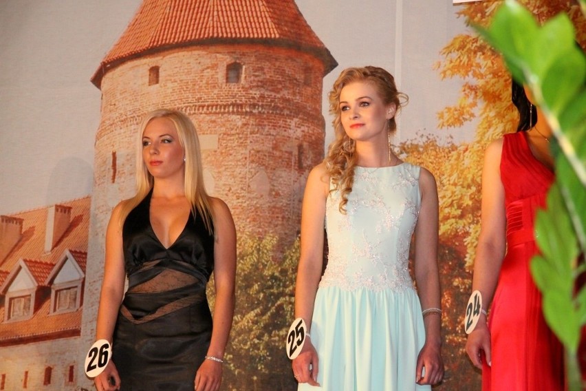 Bytów: Karolina Labuda została Miss Kaszub i Kociewia 2014 [ZDJĘCIA]