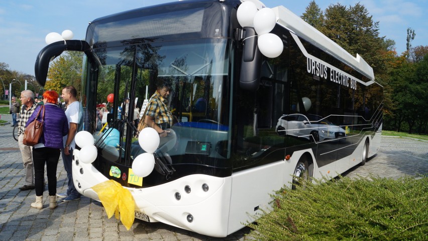 35-lecie trolejbusów w Tychach. Na imprezę przyszły tłumy